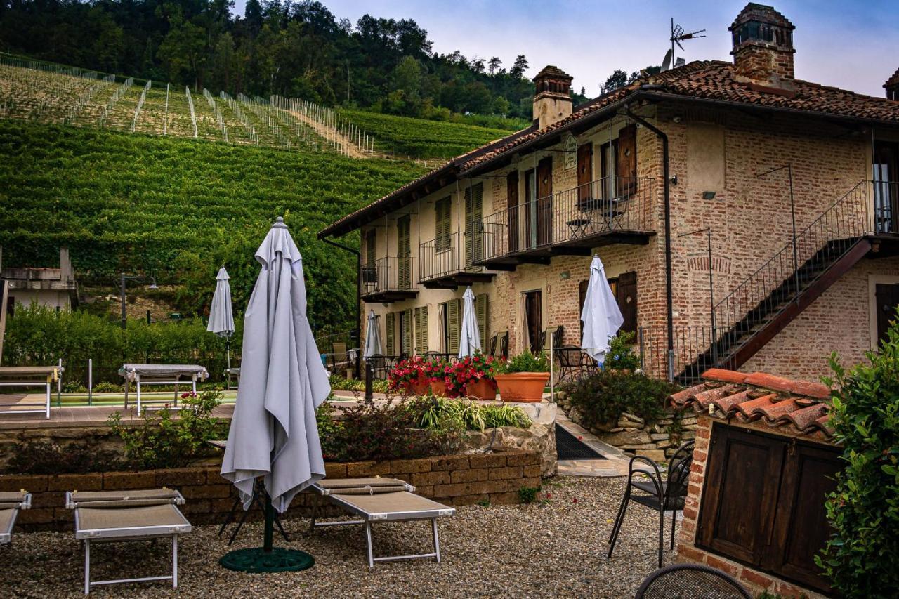 Sul Bric Dei Capalot La Morra Exterior foto